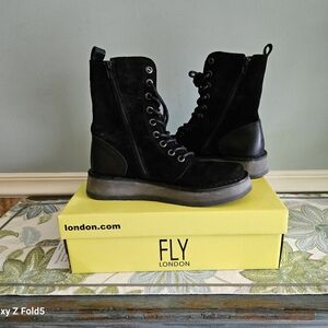NIB! FLY LONDON Suede Boots